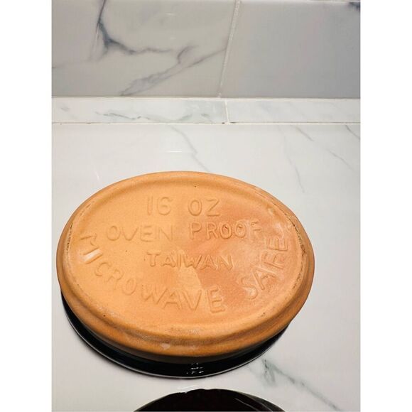 Terracota Vintage Baking Dish Brown Glazed Made in Taiwan - Picture 3 of 8